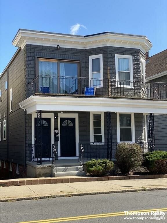 Building Photo - 1114 Saratoga St