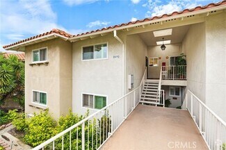 Building Photo - 2270 Via Puerta