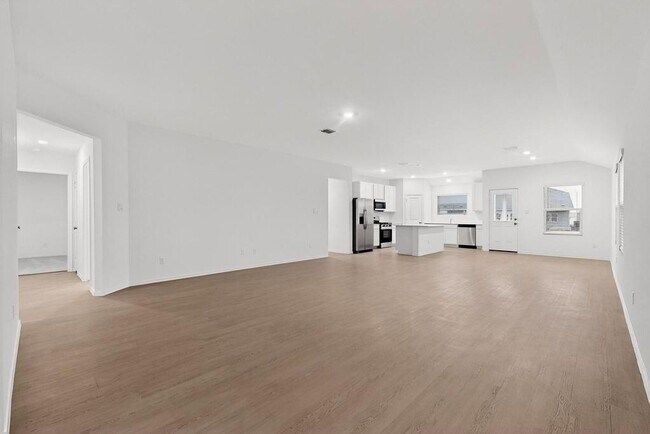 Foto del edificio - 18014 Lark Sparrow Dr