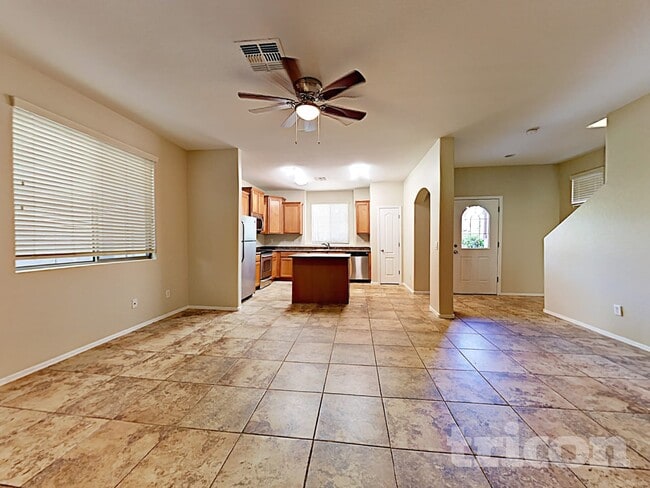 Building Photo - 4376 E Selena Dr