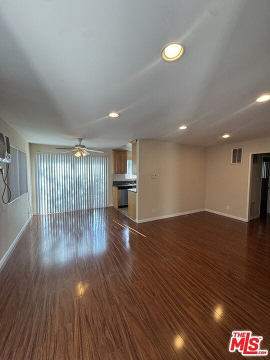 Foto del edificio - 2134 S Bentley Ave