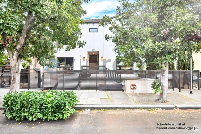 Building Photo - 249 N Bonnie Brae St