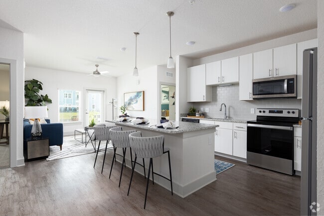 Century Vista Palms - Century Vista Palms Apartments