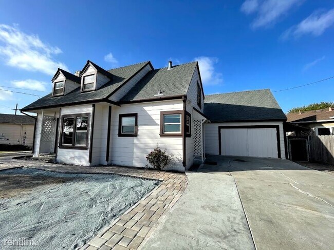 Building Photo - 433 Homestead Ave