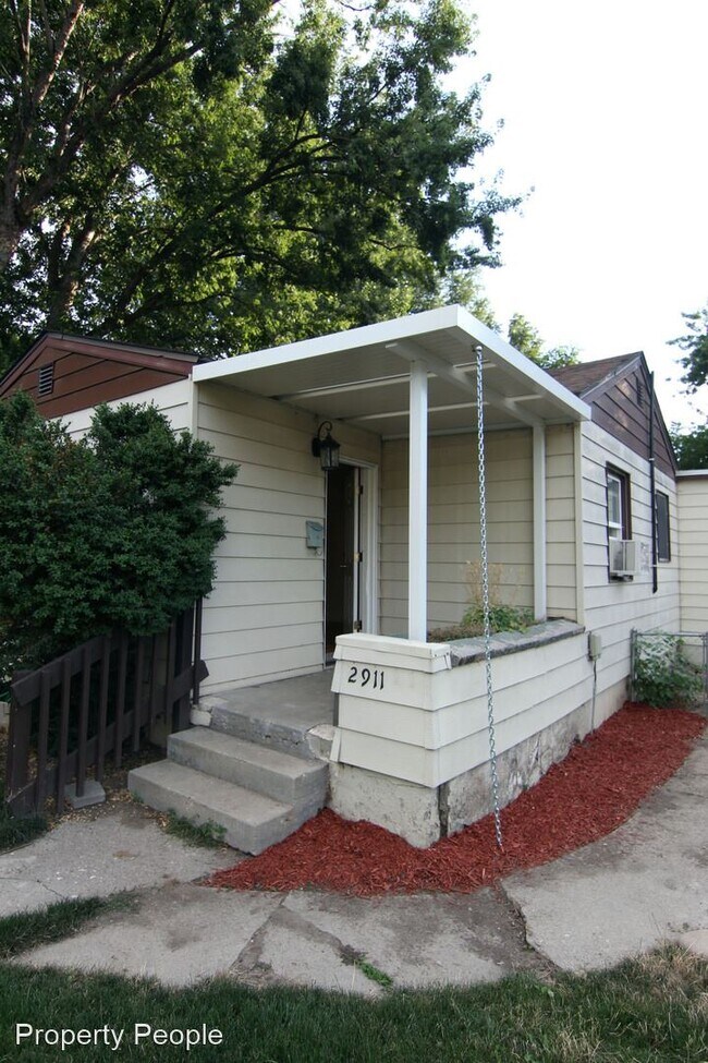 Building Photo - 2 br, 1 bath House - 2911 N 28th Street