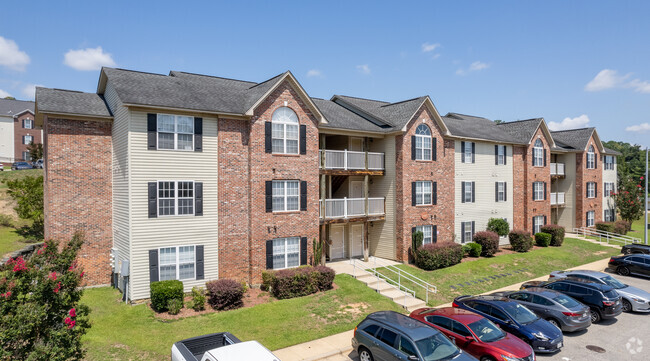 Building Photo - Village Chase Apartments