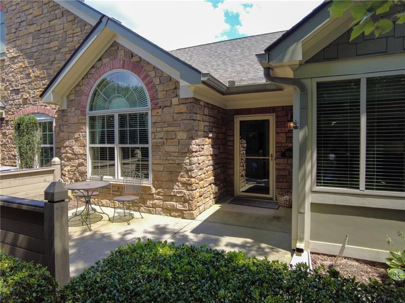 Primary Photo - 100 Highlands Ridge Pl SE