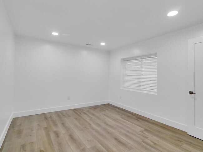 Foto del edificio - 5243 W Copeland Dr