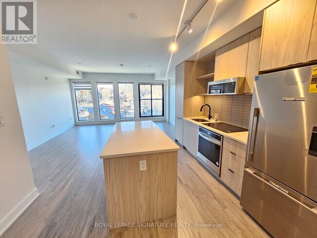 Photo du bâtiment - 185 Dunlop St E