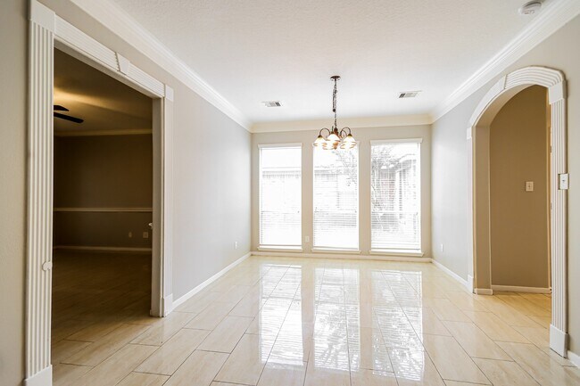 Building Photo - 18222 Noble Forest Dr