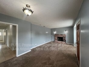 Building Photo - 2667 S Dolphin St