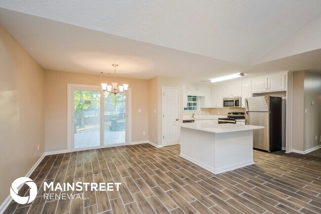 Foto del edificio - 80 Kimbell Farm Dr