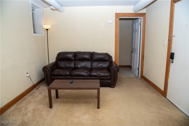 Foto del edificio - 11433 Ashbury Ave