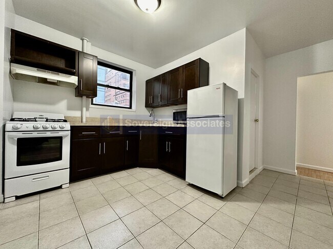 Foto del edificio - 401 E 68th St
