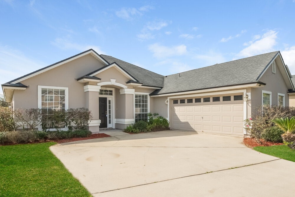 Primary Photo - 744 Flowers St