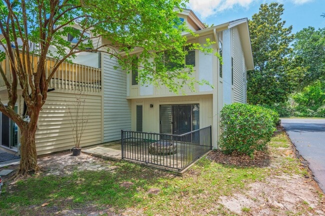 Building Photo - 3861 Indian Trail