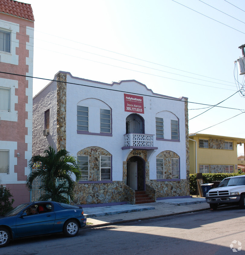 Building Photo - 1560 NW 3rd St