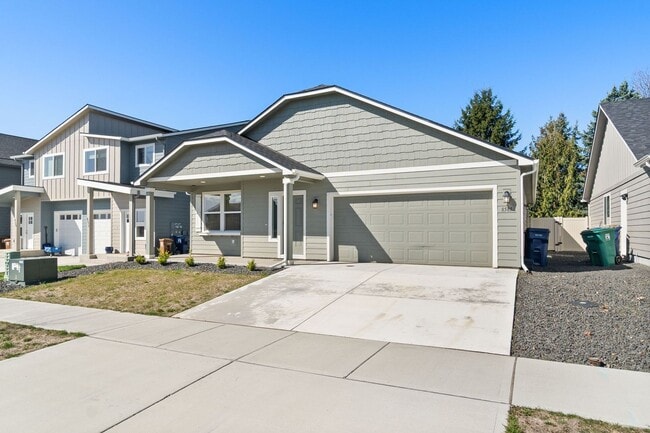 Foto del edificio - 8581 N Orch Ct