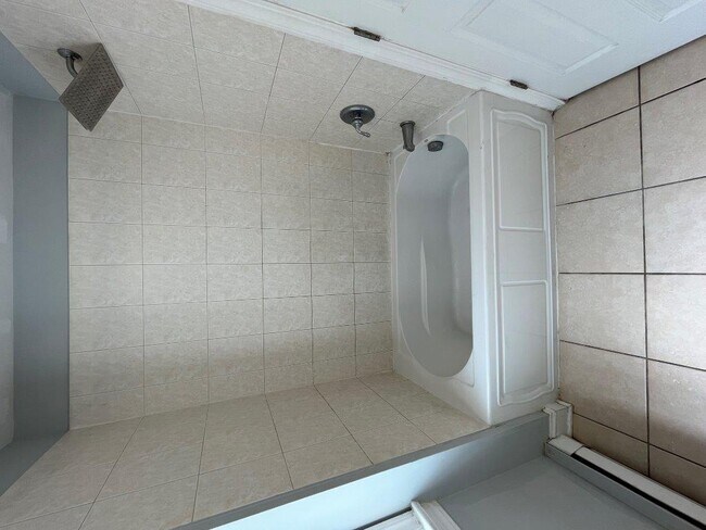 Foto del edificio - 4544 W George St