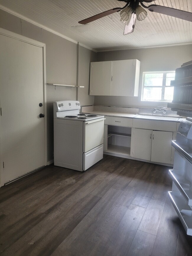 169 S Biddle Ave House Rental in Willcox, AZ