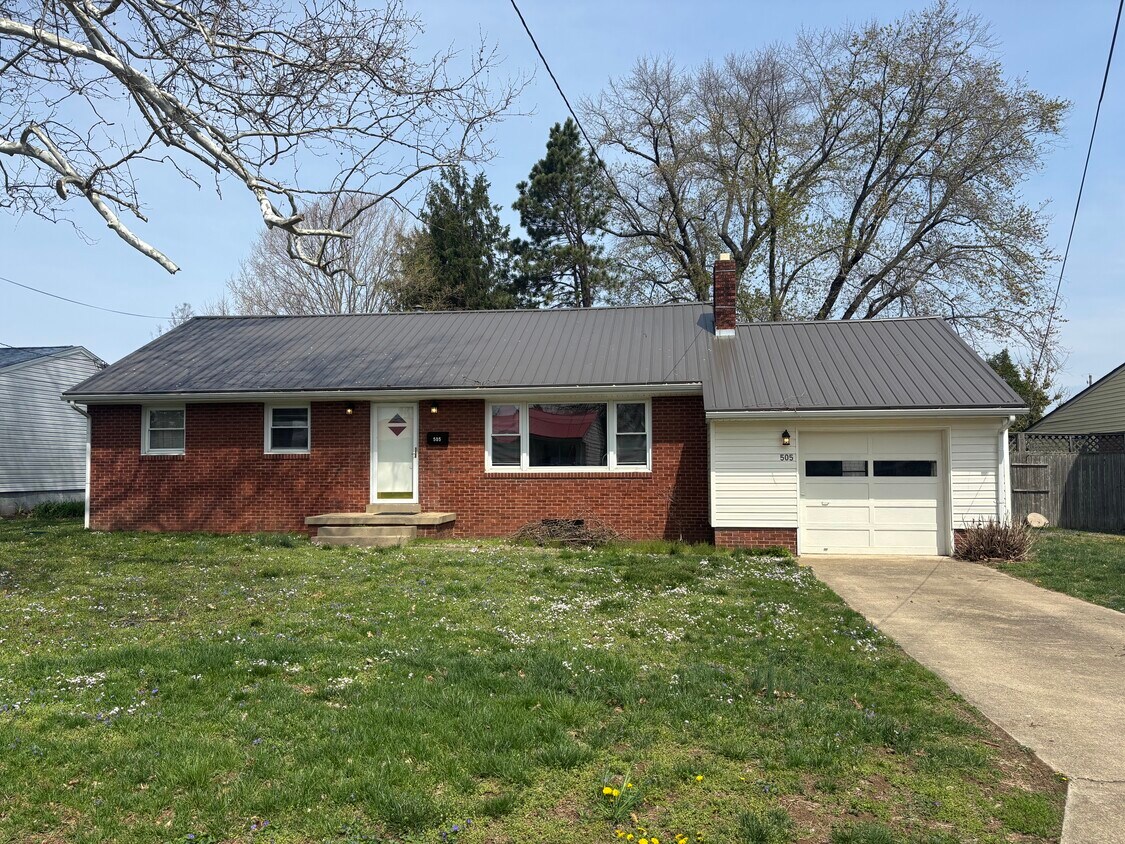 Primary Photo - 505 29th St