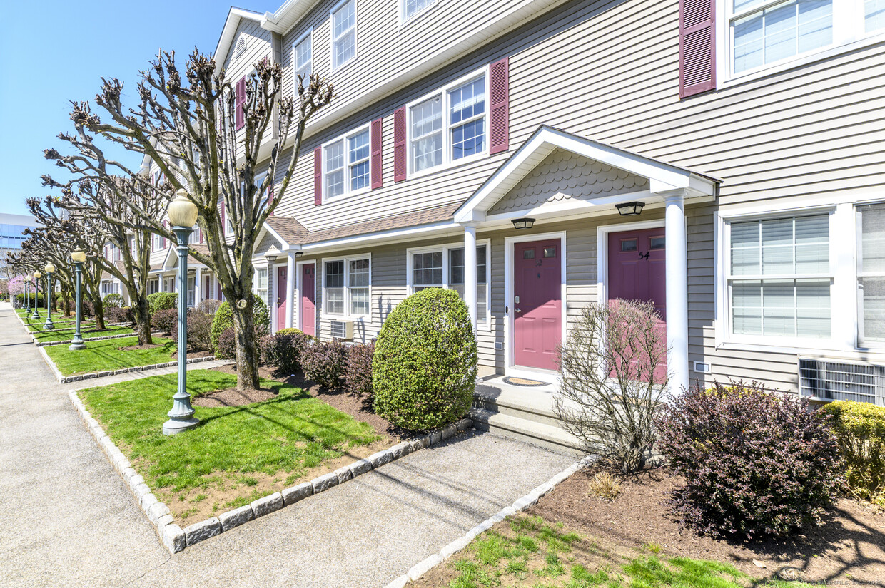 Primary Photo - 28 3rd St