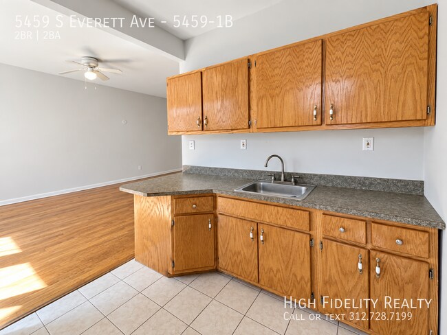 Foto del edificio - 5459 S Everett Ave
