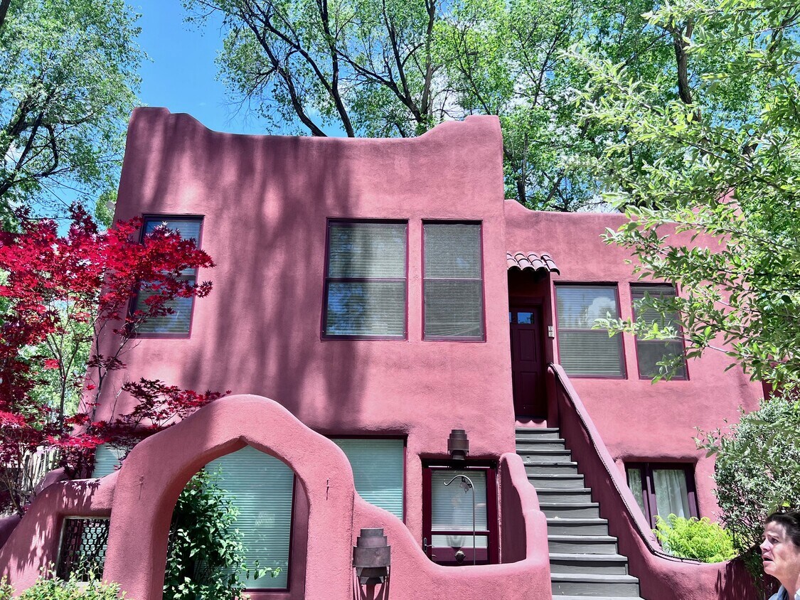 Foto principal - 316 Burch St