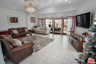 Foto del edificio - 3612 Tuller Ave