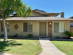 Building Photo - 1202 N 85th Pl