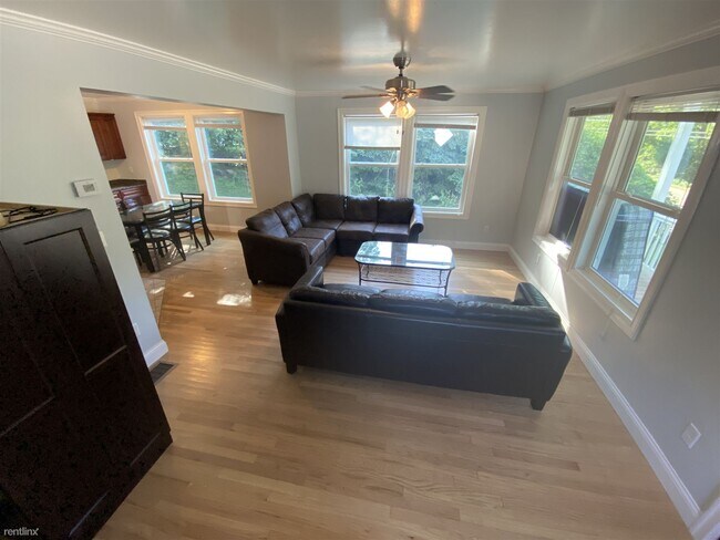 Building Photo - 6 br, 4 bath House - 900 Fuller St