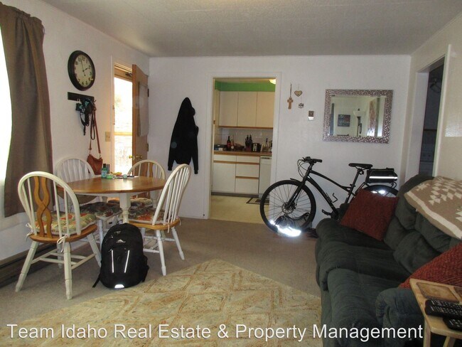 Foto del edificio - 1316-1316 Blake Ave