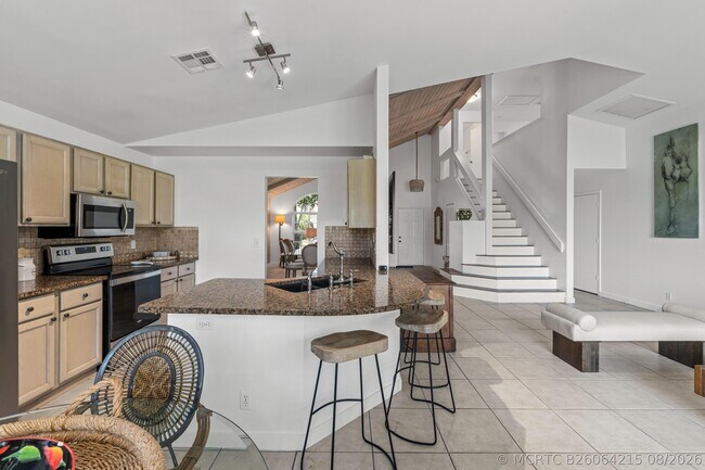 Foto del edificio - 2650 Fairway Cove Ct