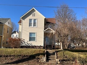 Building Photo - 949 Morgan Ave