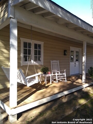 Building Photo - 1654 Skyline Dr