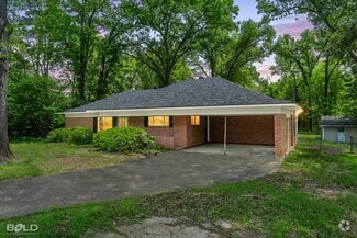 Building Photo - 6119 Bradford Dr