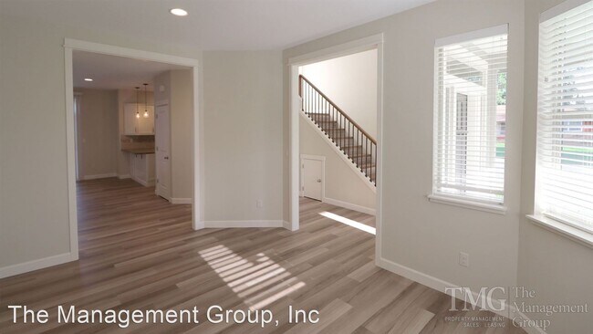 Foto del edificio - 4 br, 2.5 bath House - 5814 NE 45th Street