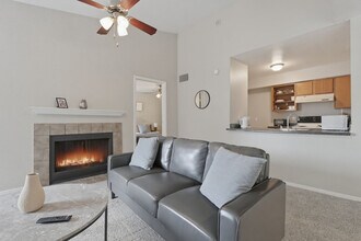 Building Photo - 317 Peach Creek Crescent