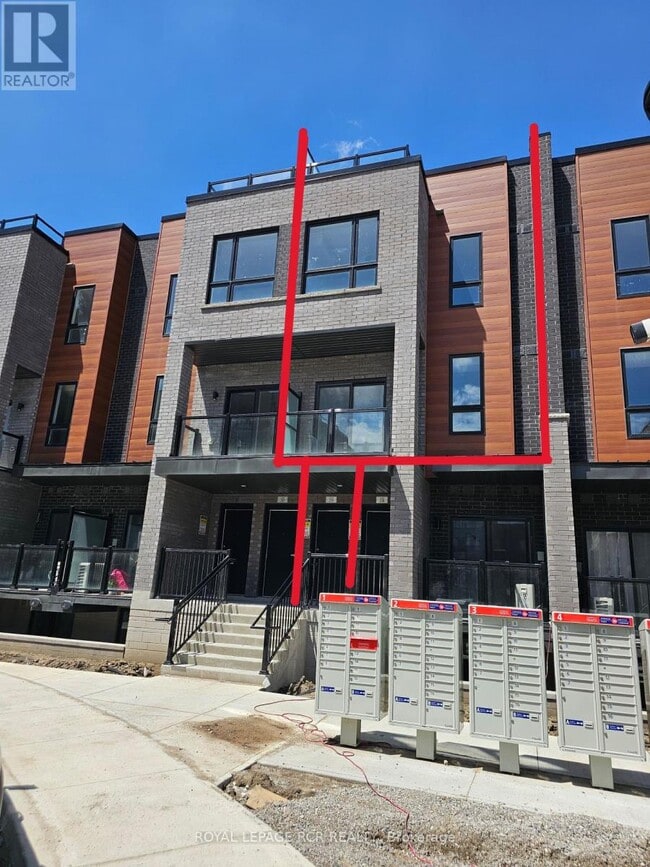 Building Photo - 18-18 Lytham Grn Cir