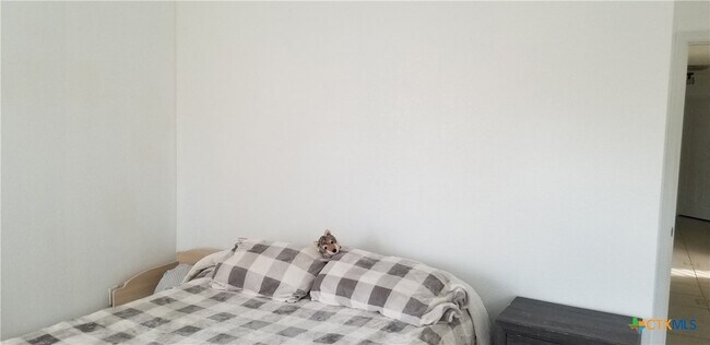 Foto del edificio - 2703 Blackburn Dr