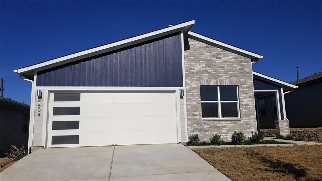 Primary Photo - 4604 Tully Dr