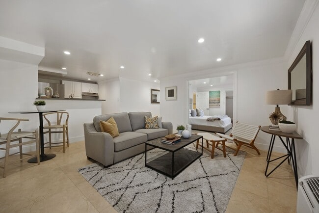 Building Photo - 3254 Dos Palos Dr