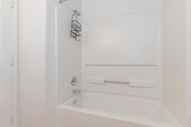 Building Photo - **Charming 3-Bedroom Townhome in Hockessin...