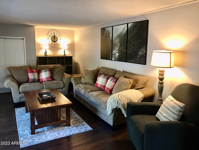 Foto del edificio - 8871 Wild Turkey Ln