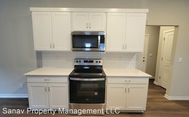 Building Photo - 3 br, 3 bath House - 2711 NW 31st Street