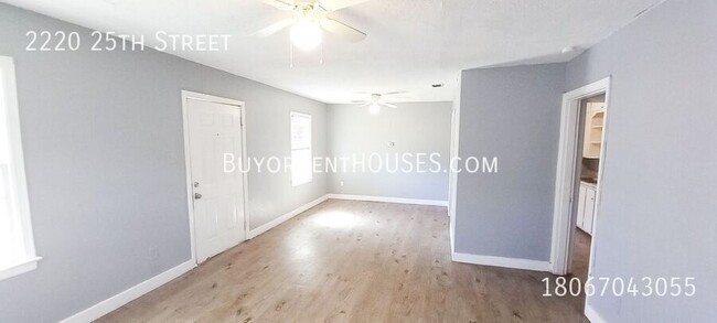 Building Photo - Handyman Special $99 Move in + Admin Fee /...