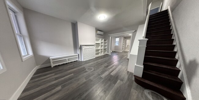 Foto del edificio - 3BR 1,5 bath $ 1600