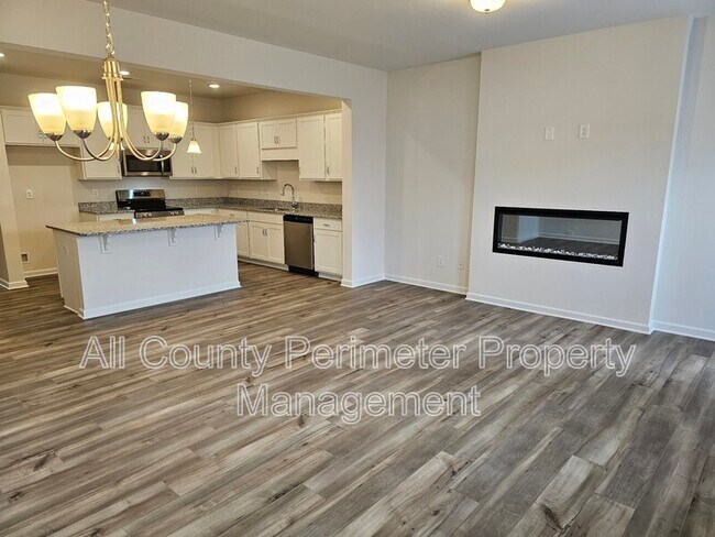 Foto del edificio - 256 Dupont Dr