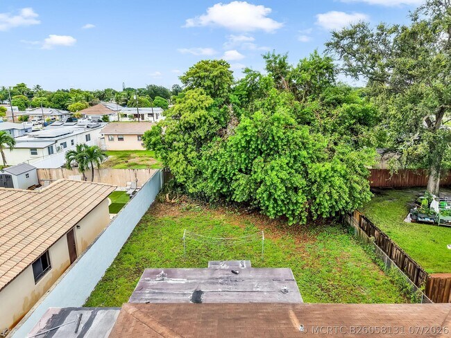 Foto del edificio - 5015 SW 25th St