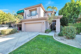 Building Photo - 7301 E Woodsage Ln
